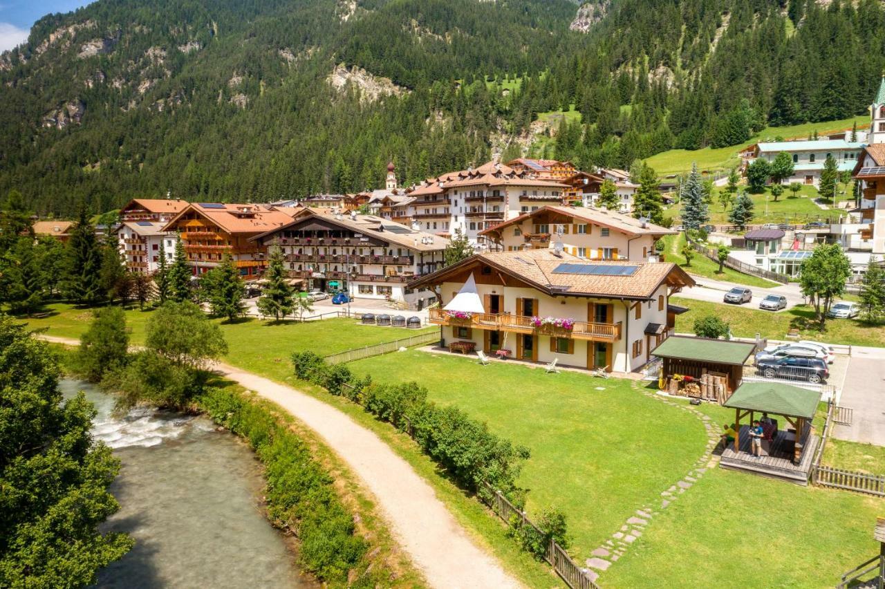 Appartamenti Cleva Canazei Dolomiti Exterior foto